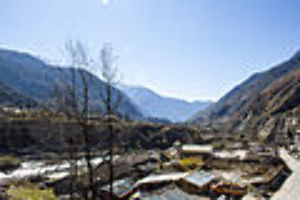 Lachung Tour Packages